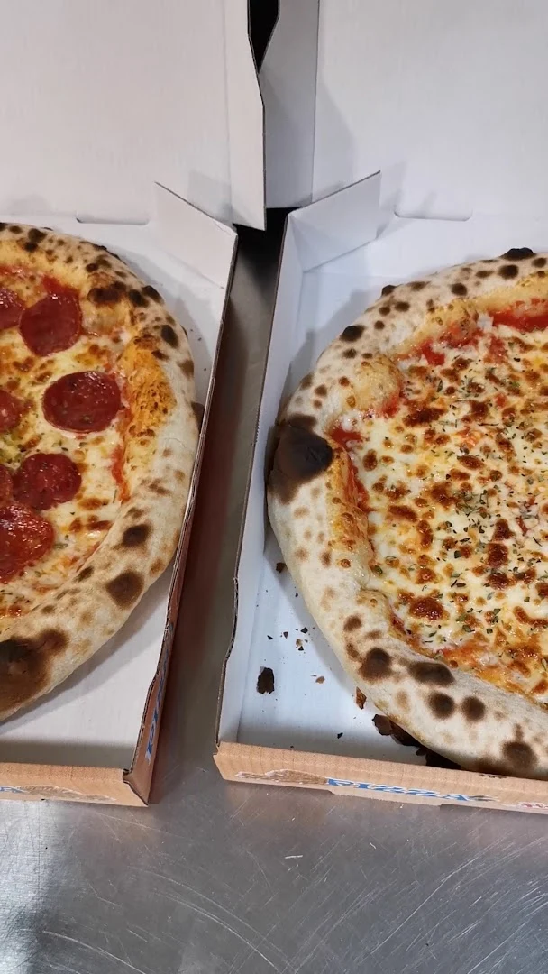 Mundo Gourmet Pizzaria · Fotos 4